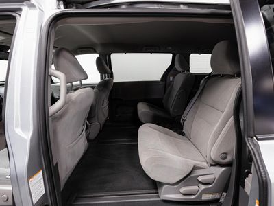 2019 Toyota Sienna - Photo 5