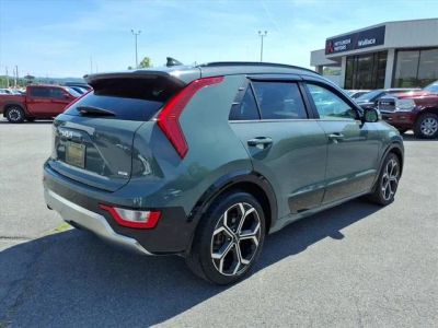 2025 Kia Niro — detail view
