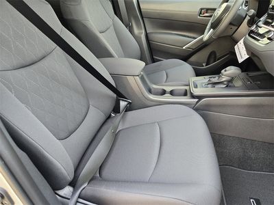2026 Toyota Corolla Cross - Photo 9