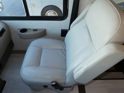 2022 Winnebago Vista - Photo 12