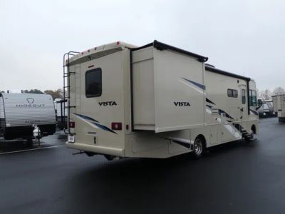 2022 Winnebago Vista - Photo 4