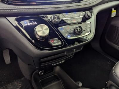 2026 Chrysler Pacifica — photo 24 view