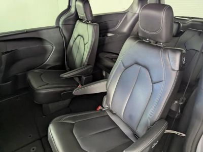 2026 Chrysler Pacifica — photo 15 view