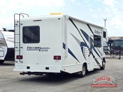 2022 Freedom Elite 27FE — rear three-quarter view