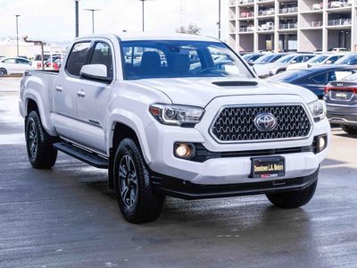 2018 Toyota Tacoma - Photo 2