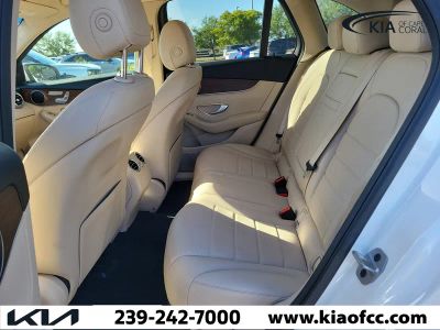 2022 Mercedes-Benz GLC — photo 13 view