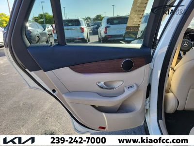 2022 Mercedes-Benz GLC — photo 15 view