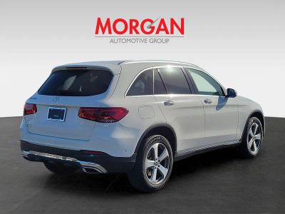 2022 Mercedes-Benz GLC — engine compartment view