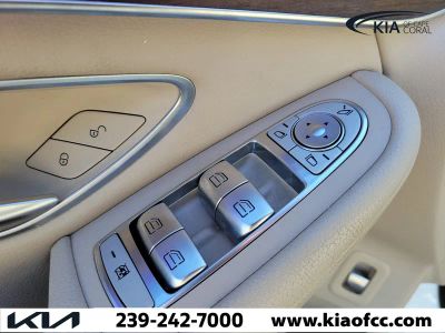 2022 Mercedes-Benz GLC — photo 23 view