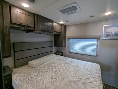 2023 Coachmen Pursuit - Photo 11