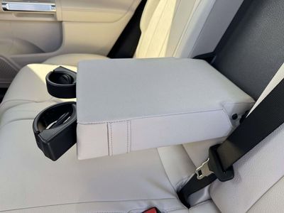2026 Mercedes-Benz GLB — photo 31 view