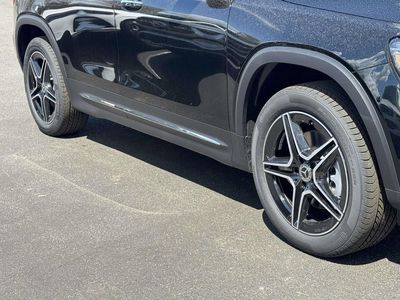 2026 Mercedes-Benz GLB — photo 12 view