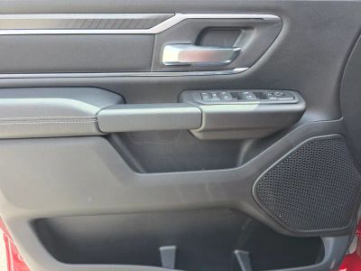 2026 Ram 1500 — photo 14 view