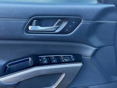 2024 Nissan Pathfinder — photo 17 view