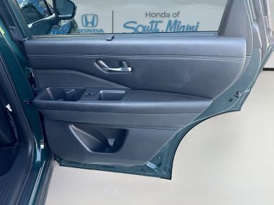 2024 Nissan Pathfinder — photo 32 view