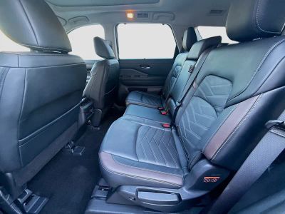 2024 Nissan Pathfinder — photo 24 view
