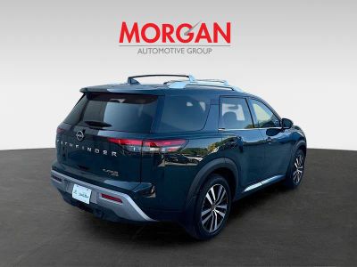 2024 Nissan Pathfinder — photo 7 view