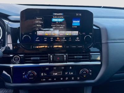 2024 Nissan Pathfinder — photo 12 view