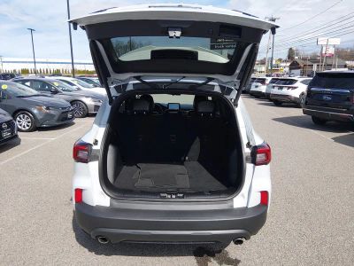 2025 Ford Escape — photo 11 view