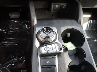 2025 Ford Escape — photo 15 view