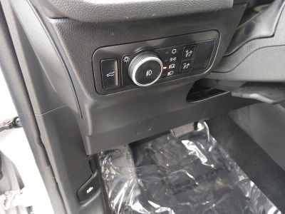 2025 Ford Escape — photo 13 view