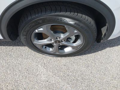 2025 Ford Escape — photo 10 view