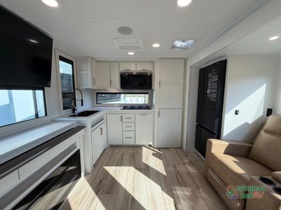 2026 Brinkley Model I - Photo 8