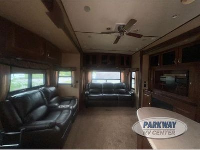 2015 CrossRoads RV Rushmore - Photo 4
