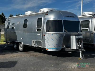 2026 Airstream Flying Cloud - Photo 1