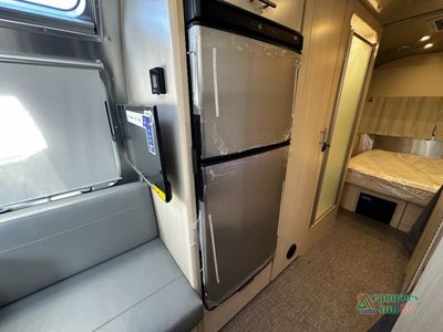 2026 Airstream Flying Cloud - Photo 27