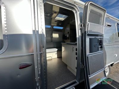 2026 Airstream Flying Cloud - Photo 10
