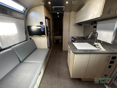2026 Airstream Flying Cloud - Photo 2