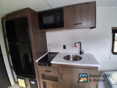 2026 Prime Time RV Avenger LT - Photo 8