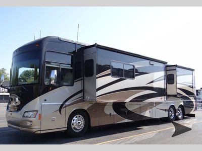 2012 Winnebago Journey - Photo 2
