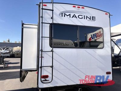 2022 Grand Design Imagine - Photo 33