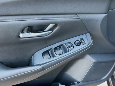 2025 Nissan Sentra — photo 21 view