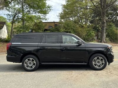 2026 Ford Expedition Max — photo 8 view