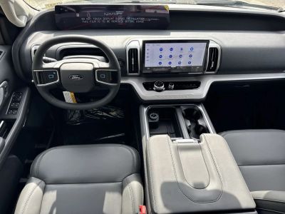 2026 Ford Expedition Max — photo 22 view