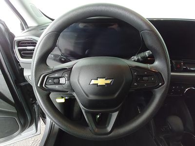 2025 Chevrolet Trailblazer — photo 12 view