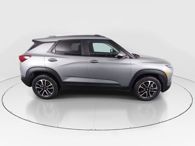 2025 Chevrolet Trailblazer — photo 8 view