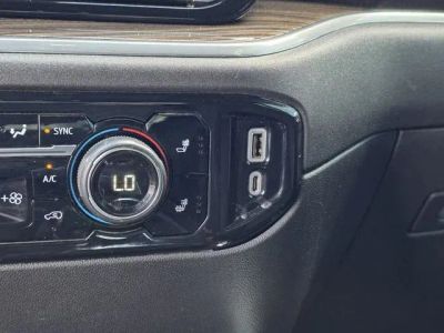 2023 Chevrolet Silverado 1500 — photo 21 view