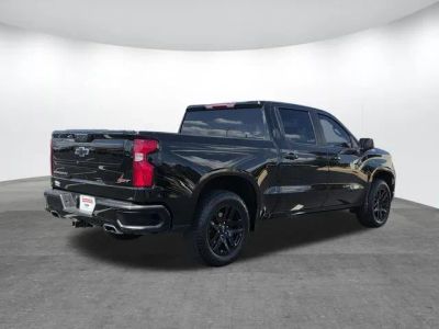 2023 Chevrolet Silverado 1500 — interior view