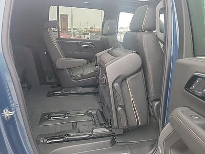 2026 Chevrolet Suburban - Photo 14