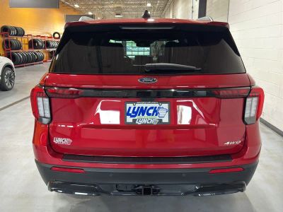 2025 Ford Explorer — interior view