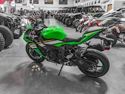 2025 Kawasaki Ninja ZX-6R KRT Edition - Photo 5