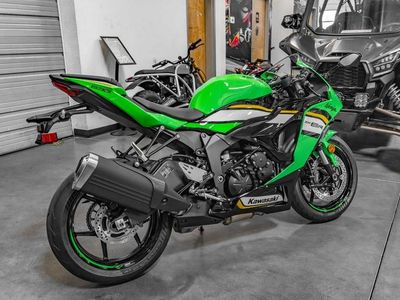 2025 Kawasaki Ninja ZX-6R KRT Edition - Photo 4