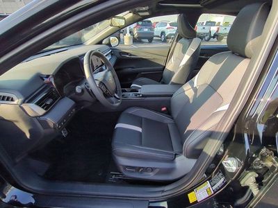 2025 Toyota Camry - Photo 8