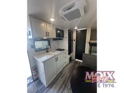 2026 Jayco Jay Flight SLX - Photo 14