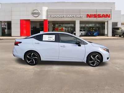 2025 Nissan Versa - Photo 2