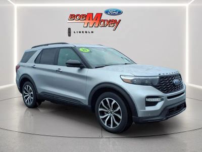 2020 Ford Explorer — rear three-quarter view